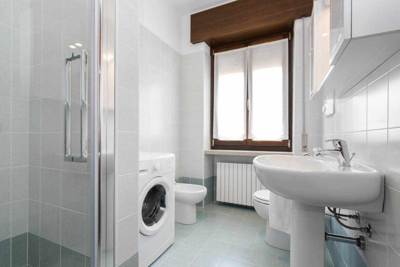 Ferienwohnung Ortaglia Torri Del Benaco Exterior foto